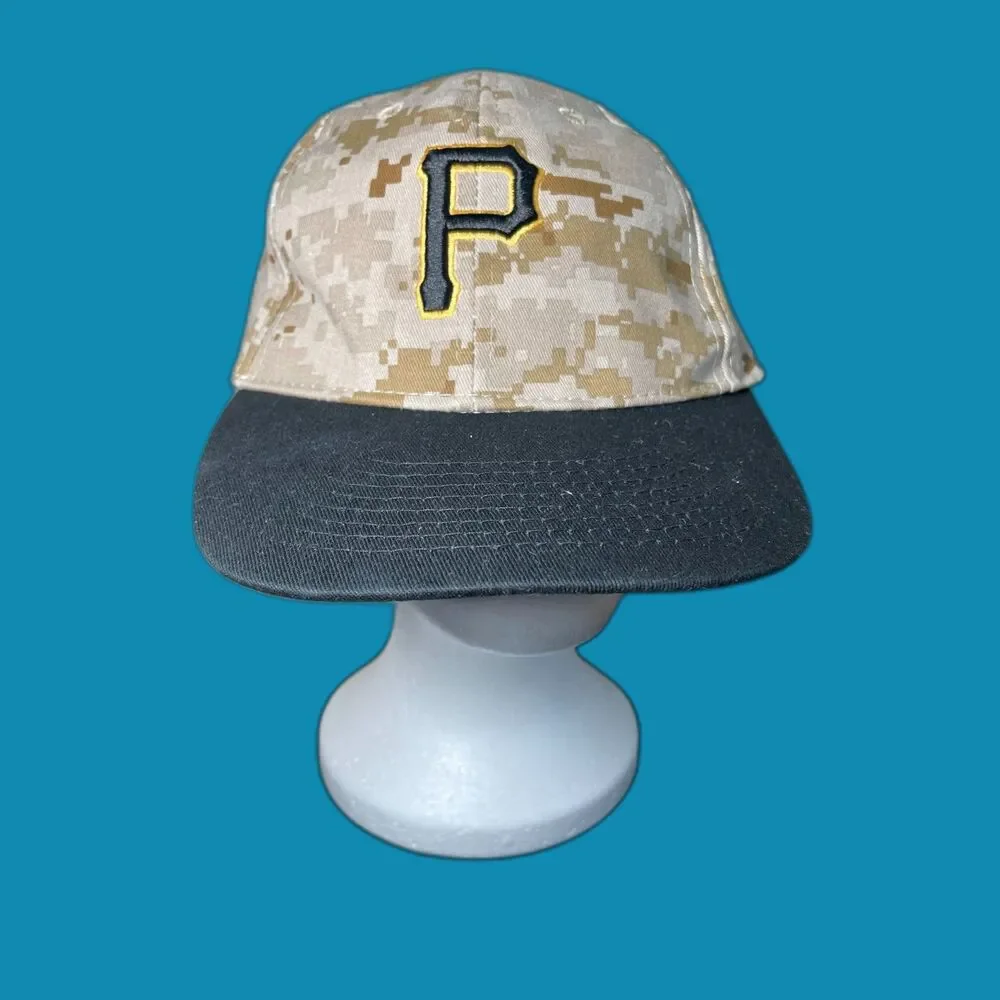 MLB Pittsburgh Pirates Camo Hat Cap Adjustible OSFA